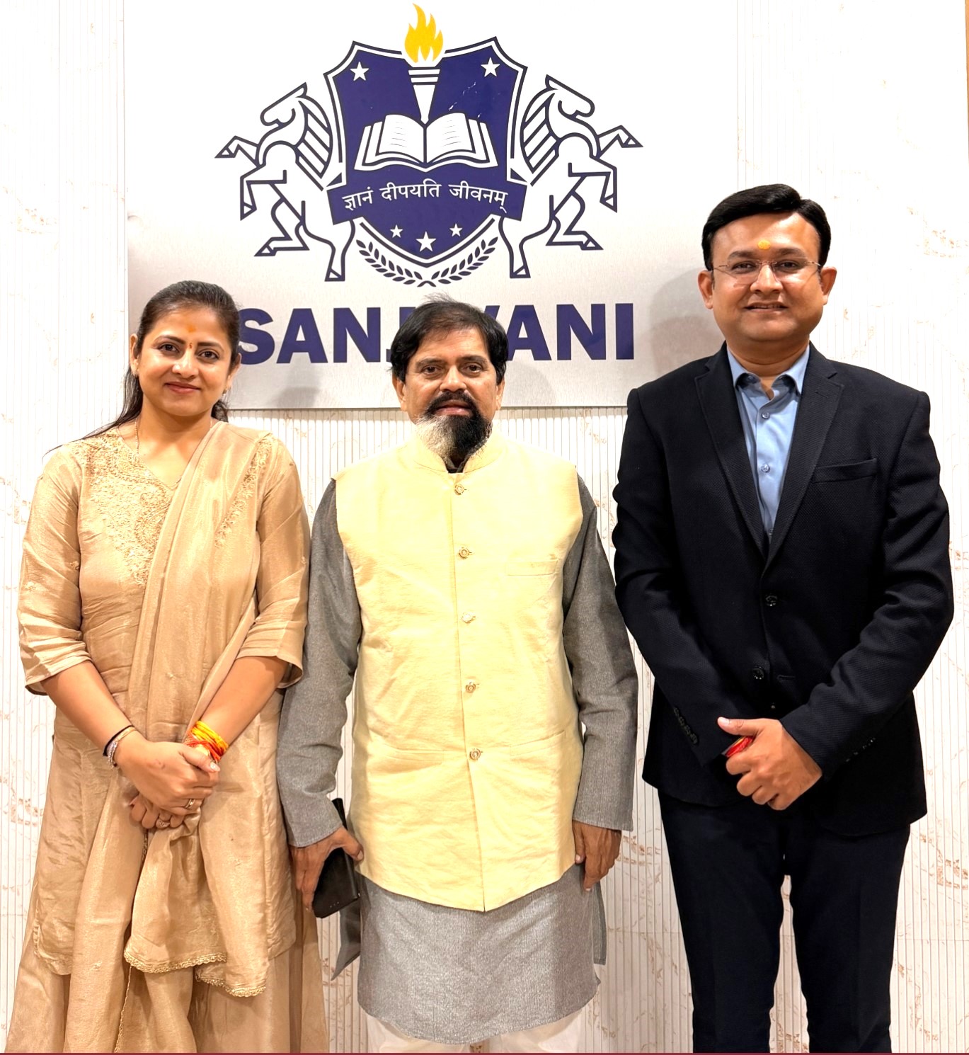 क्षेत्र कोणतेही असो, उत्कृष्टतेचा ध्यास घ्या - अच्युत गोडबोले...संजीवनी इंटरनॅशनल स्कूलमध्ये विशेष व्याख्यान संपन्न
