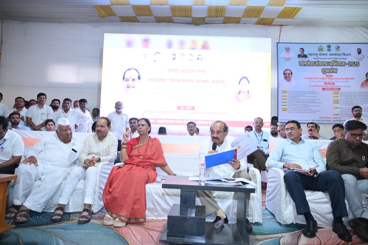 टंचाई उपाययोजनात अहिल्यानगर जिल्ह्याचा प्रभावी पॅटर्न..पालकमंत्री डॉ.राधाकृष्ण विखे पाटील यांच्या निर्देशानुसार तालुकानिहाय  टंचाई आढावा बैठकीचे आयोजन