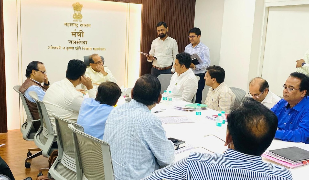 पाटबंधारे विभागाच्या विविध प्रश्नांकडे आ.आशुतोष काळेंनी वेधले लक्ष...जलसंपदामंत्री ना.राधाकृष्ण विखे पाटलांनी दिला सकारात्मक प्रतिसाद