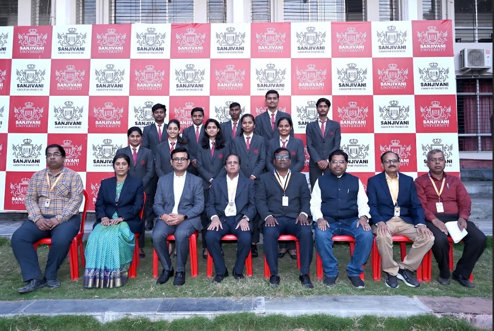 संजीवनी  इंजिनिअरींग कॉलेजच्या बारा विद्यार्थ्यांंची स्कॅटरपाय अनॅलिटीक्स  कंपनीत नोकरीसाठी निवड...संजीवनी करतेय पालकांची स्वप्नपूर्ती