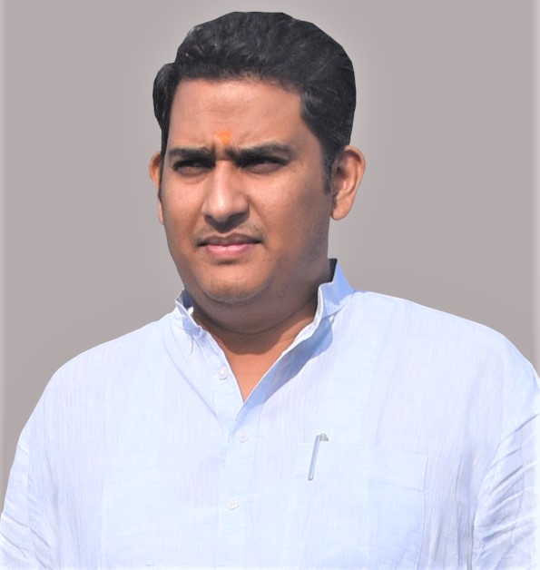 कोपरगाव मतदार संघातील संभाव्य पाणी टंचाईवर मात करण्यासाठी जास्तीत जास्त टँकरची तरतूद करा - आ.आशुतोष काळे