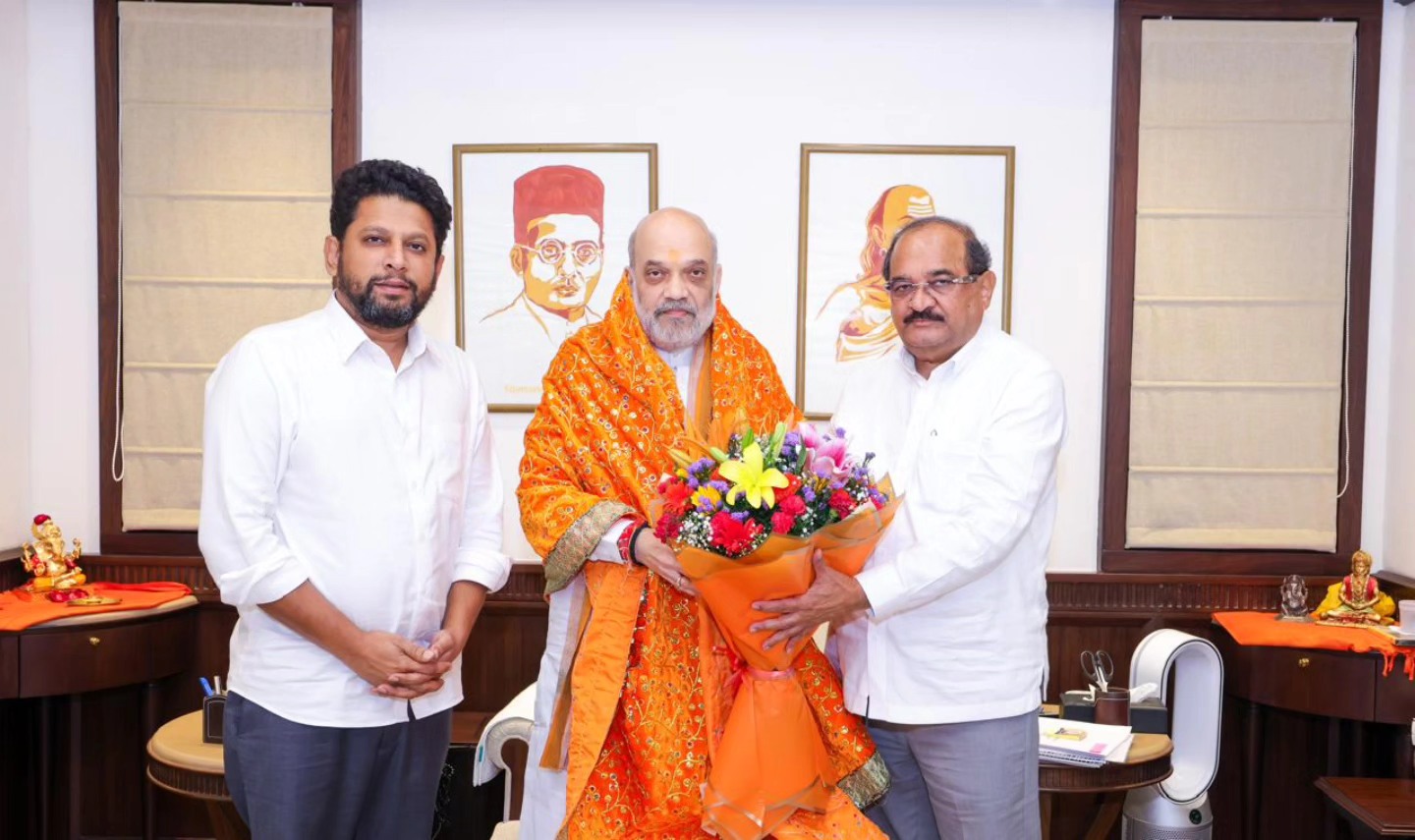 केंद्रीय गृह तथा सहकार मंत्री अतिम शहा रविवारी ५ ऑक्टोबरला विखे पाटलांच्या लोणीत...प्रवरा कारखाना नूतनीकरण आणि  पद्मश्री व पद्मभूषण विखेंच्या पूर्णाकृती पुतळ्याचे करणार लोकार्पण